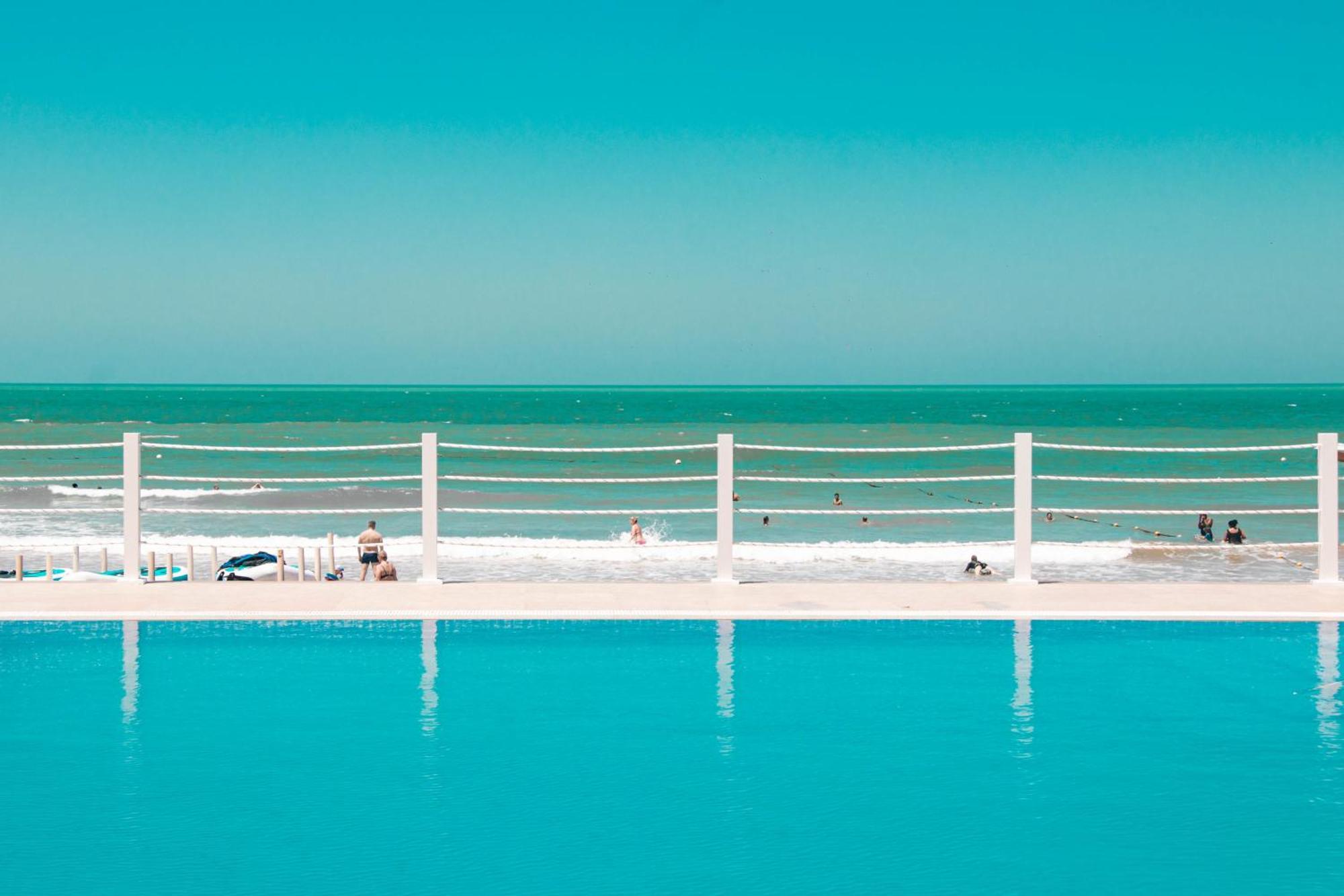 Bm Beach Hotel Ras al-Khaimah Esterno foto